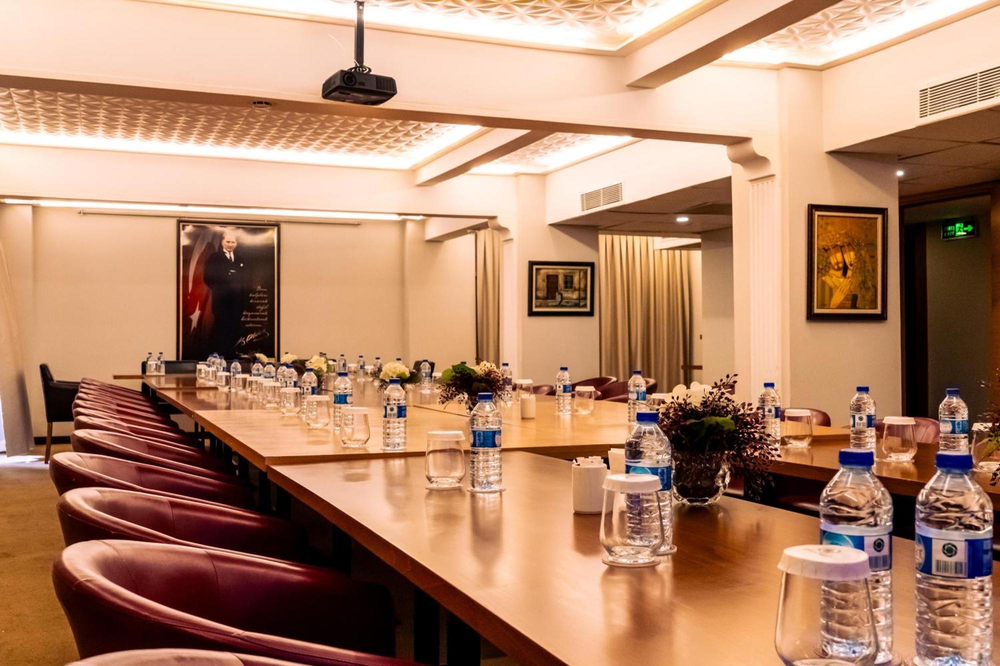 Atlas Oteli İzmir Ngoại thất bức ảnh